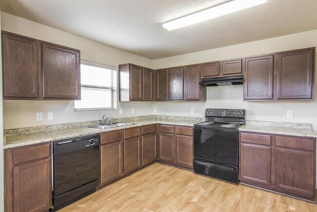 Building Photo - Hunters Pond - 10238 Hunters Pond, San Ant...