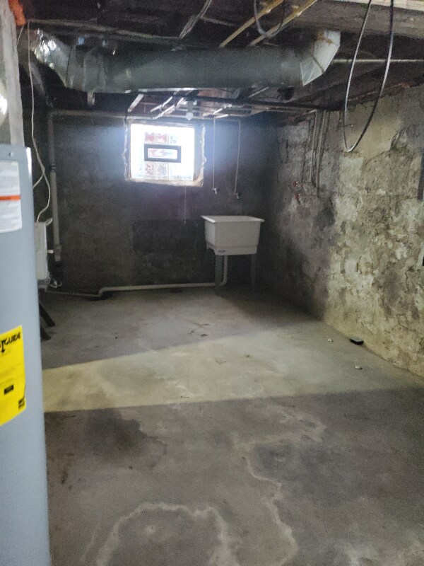 Building Photo - 1378 E 94th St