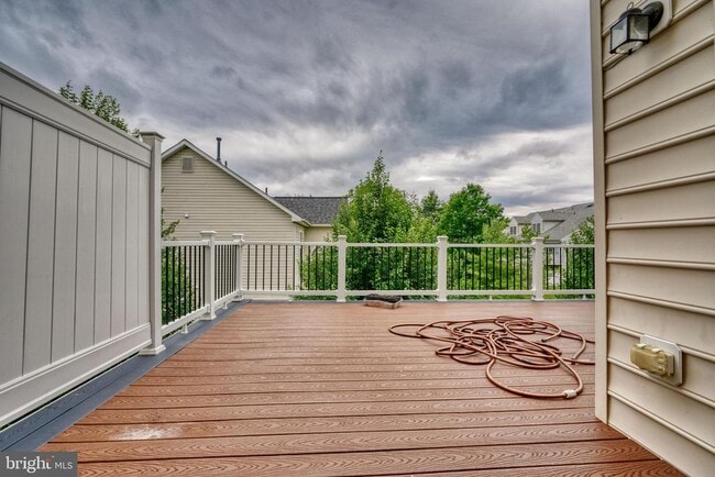 Building Photo - 8112 Winding Ross Way
