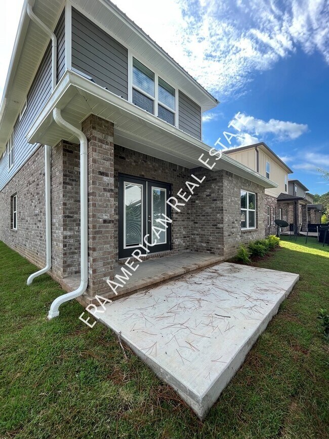 Building Photo - 2 Arabelle Cv