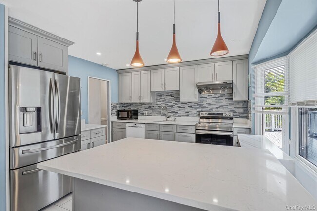 Building Photo - 309 Sunrise Dr