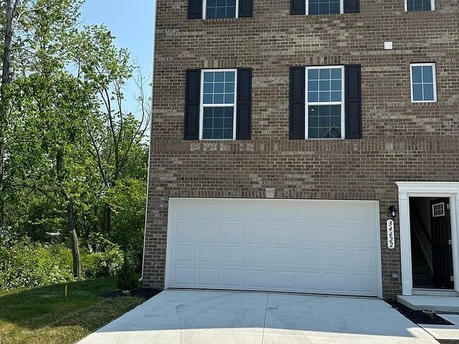 Building Photo - 34622 Ethan Way