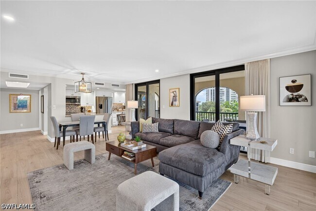 Building Photo - 6020 Pelican Bay Blvd