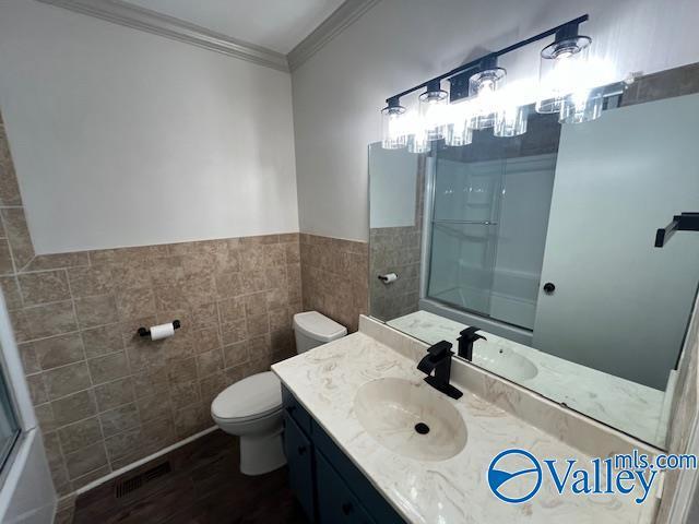 Building Photo - 909 Cooper Ln SW