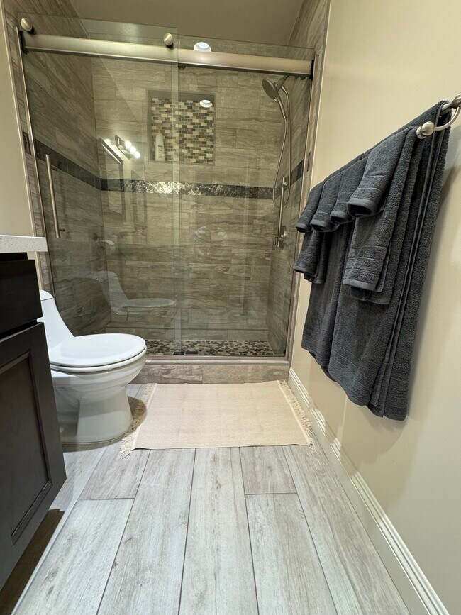 Building Photo - 3935 Inglewood Blvd