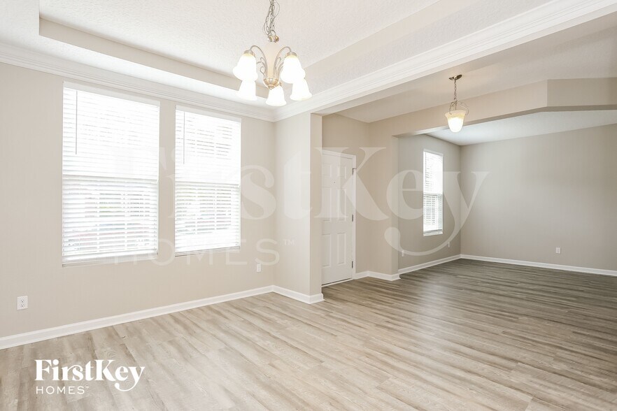 Building Photo - 12175 Georgia Oak Ct