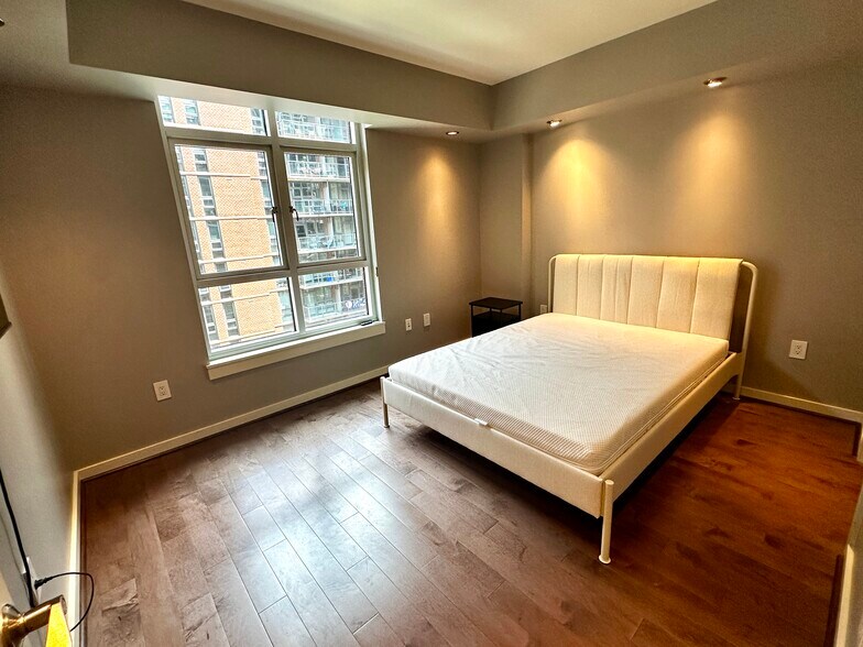 Bedroom - 1025 1st St SE