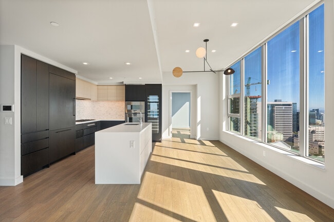 Building Photo - 1388 Kettner Blvd