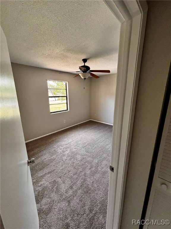 Building Photo - 2143 S Overview Dr