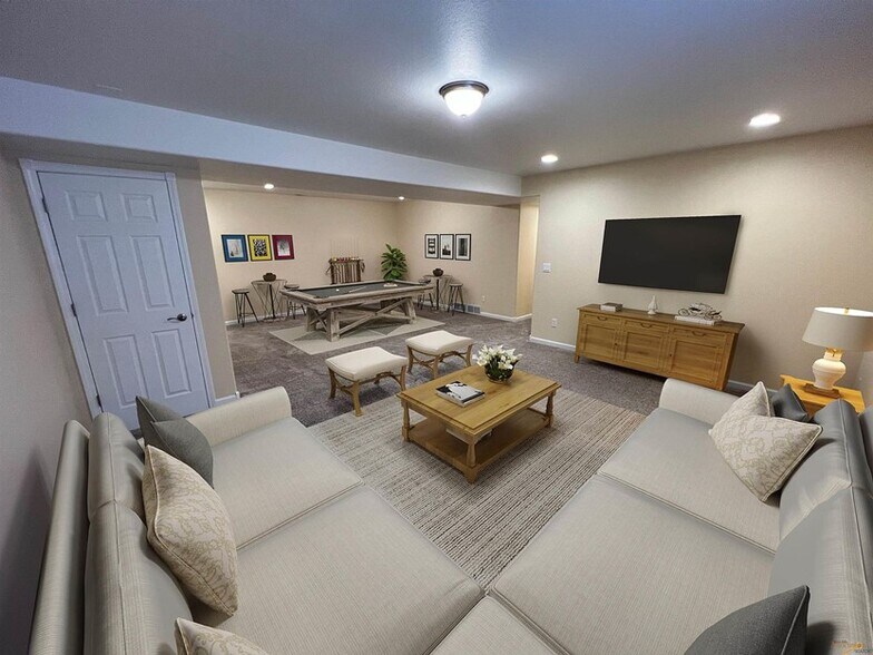 Building Photo - 6905 Mulberry Dr
