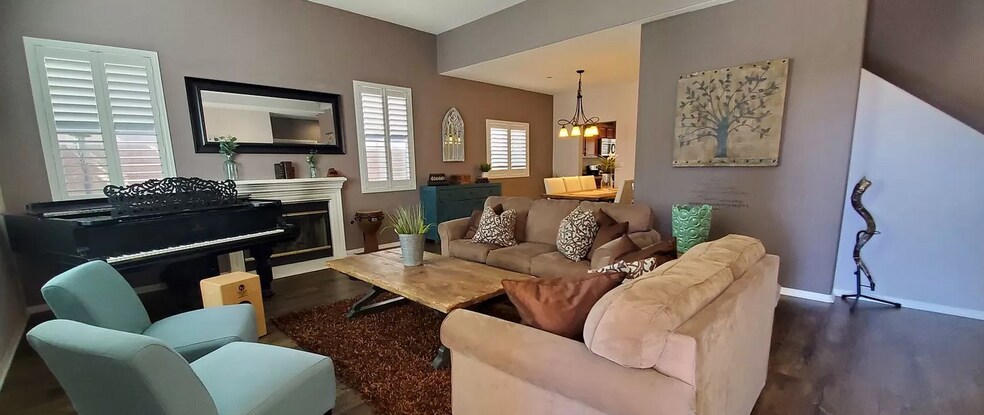 Building Photo - 11761 Terra Vista Way