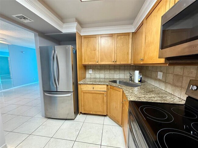 Primary Photo - 101 Briny Ave