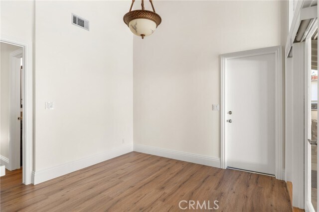 Building Photo - 2111 Vista Dorado