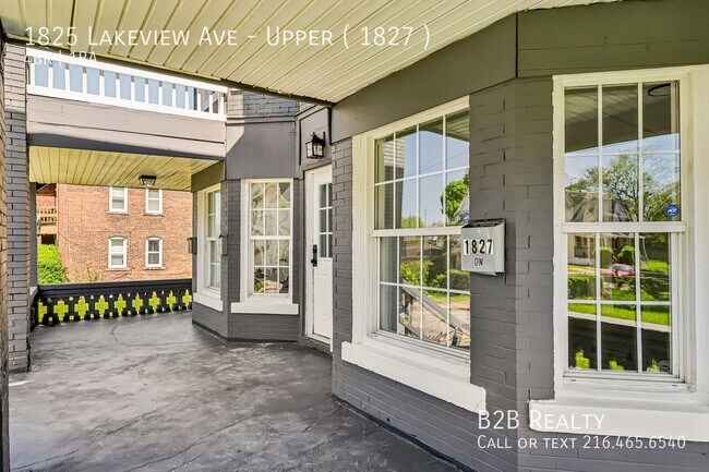 Building Photo - 1825 Lakeview Rd