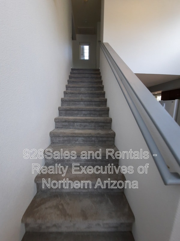 Building Photo - 1097 W Overland Pass Dr