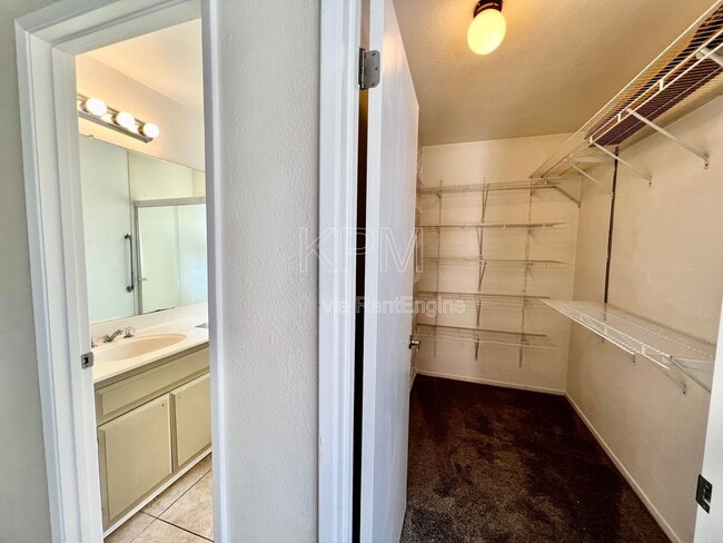 Building Photo - 4517 Da Vinci Dr