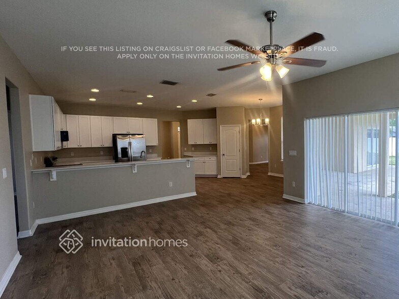 Building Photo - 1231 Running Oak Ln