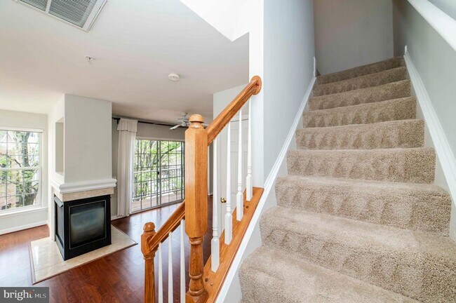 Building Photo - 12715 Fair Crest Ct