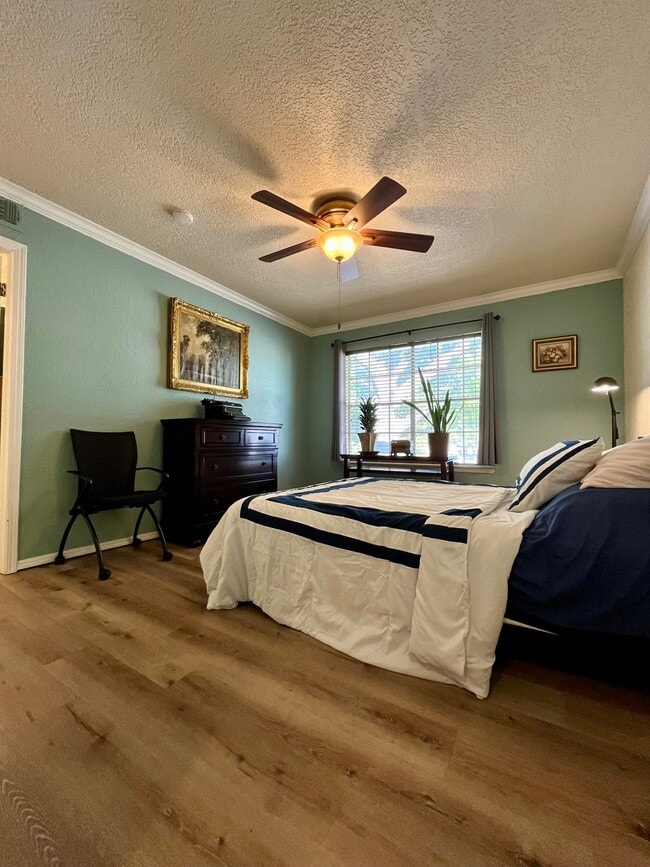 Building Photo - 3200 W Britton Rd