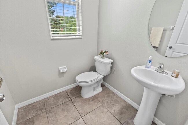 Building Photo - 15504 Florence Hollow Pl