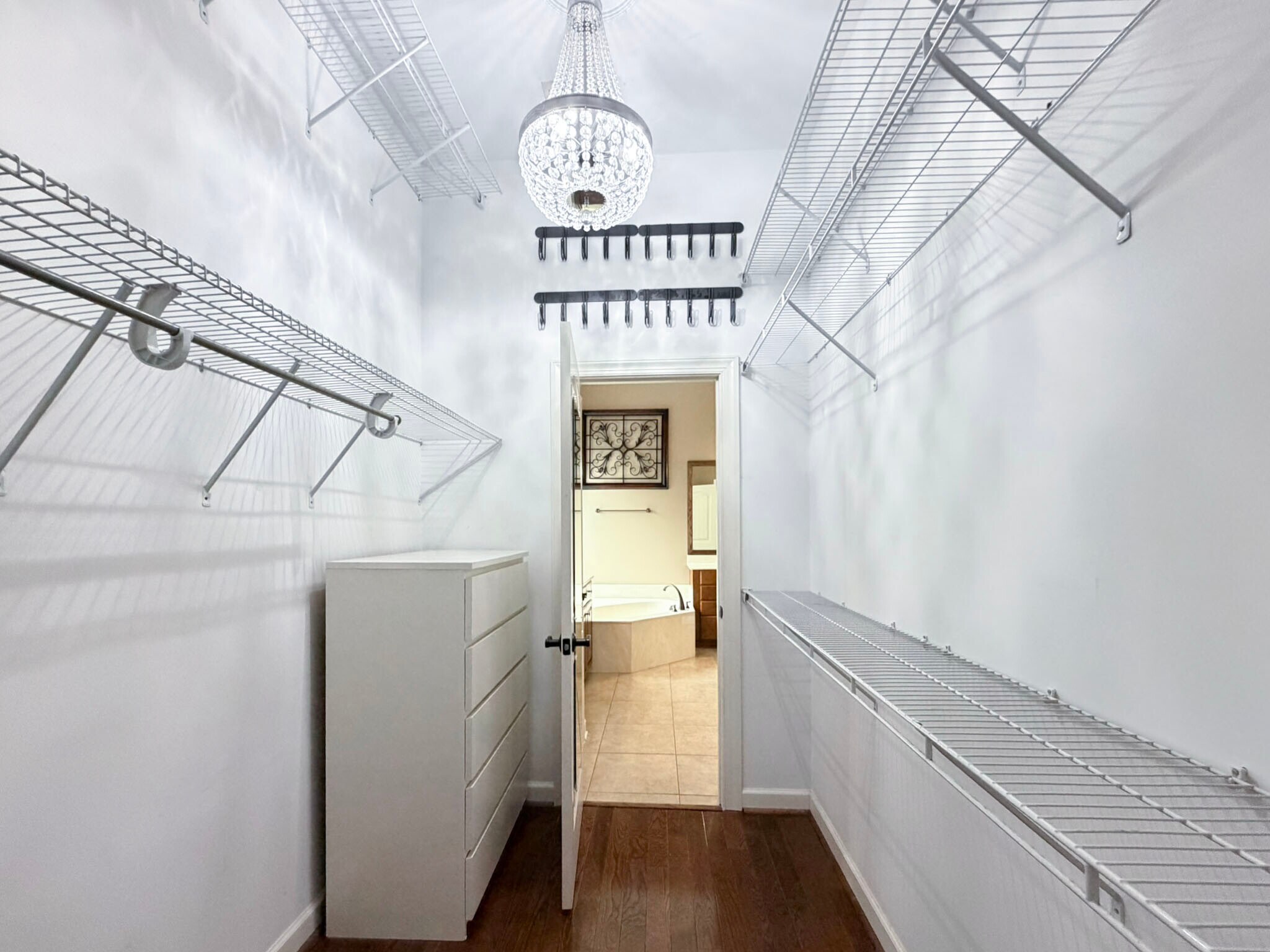 Building Photo - 5604 Pine Rock Ct