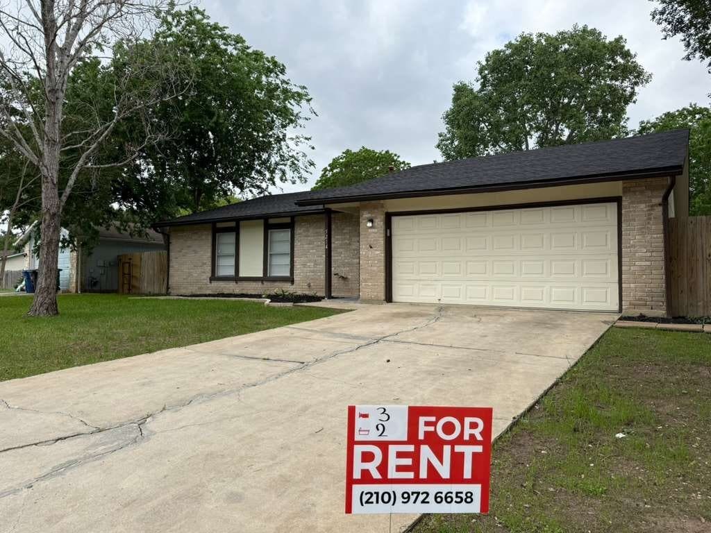 Building Photo - 5214 Charolais Dr