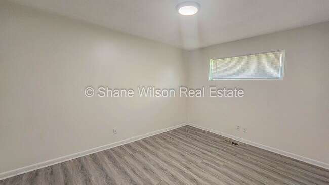 Building Photo - "Charming 3-Bedroom Home in Chattanooga's ...