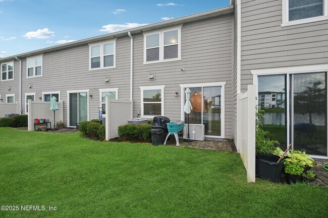 Building Photo - 7898 Merchants Way