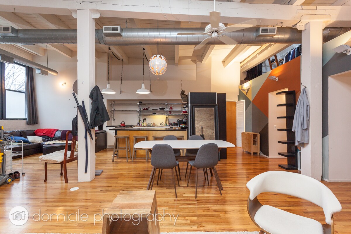 Building Photo - 3312 N Ravenswood Ave