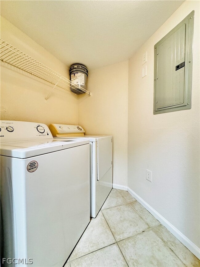 Building Photo - 4127 Residence Drive