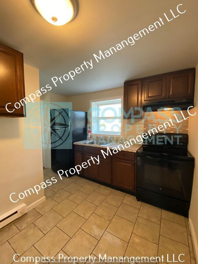Primary Photo - $1195 - 2 Bed, 1 Bath 1st Floor Apartment ...
