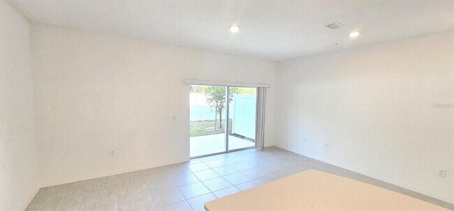 Building Photo - 5000 Revolutionary Wy