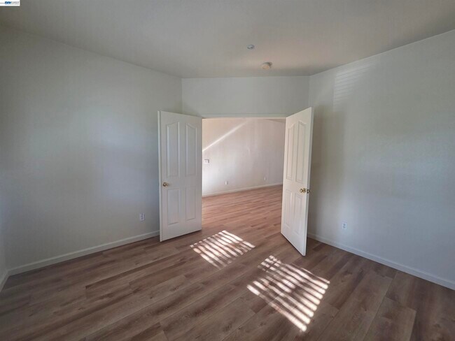 Building Photo - 1646 Mallard St