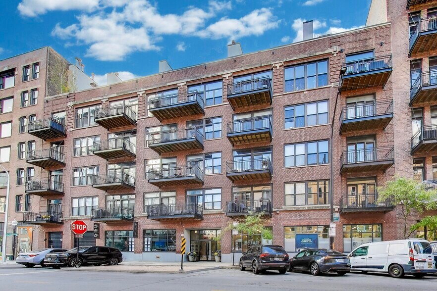 Building Photo - 375 W Erie St