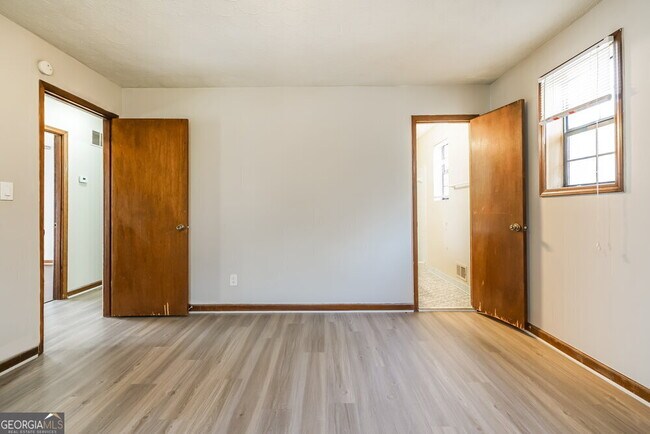 Building Photo - 4790 Old Briar Trail