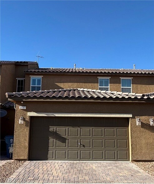 Building Photo - 3197 Arco Ave