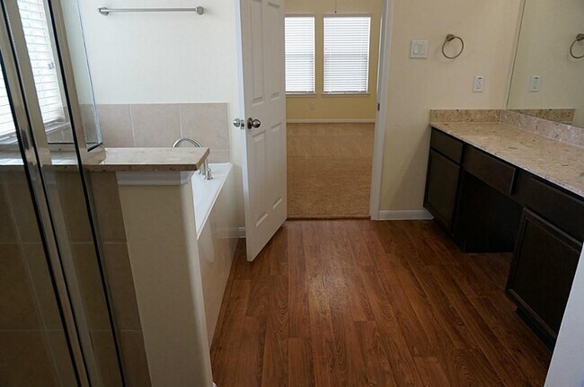 Building Photo - 2622 Whitetip Ct