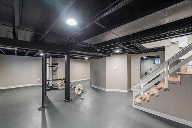 Building Photo - 1902 N Ash St