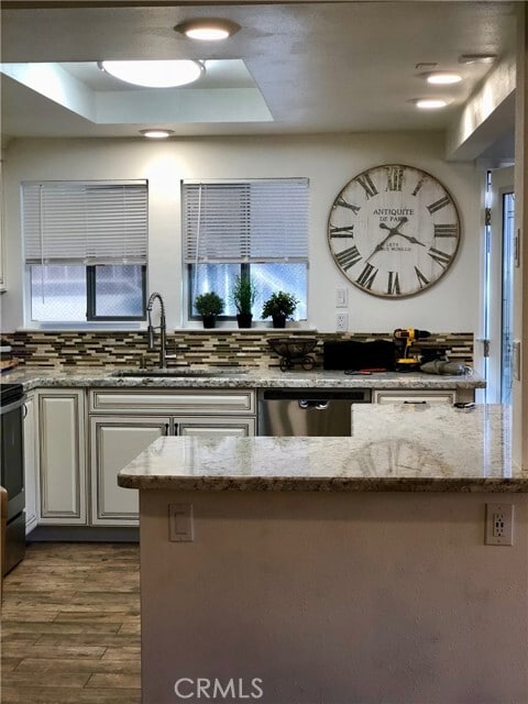 Building Photo - 2324 Via Puerta