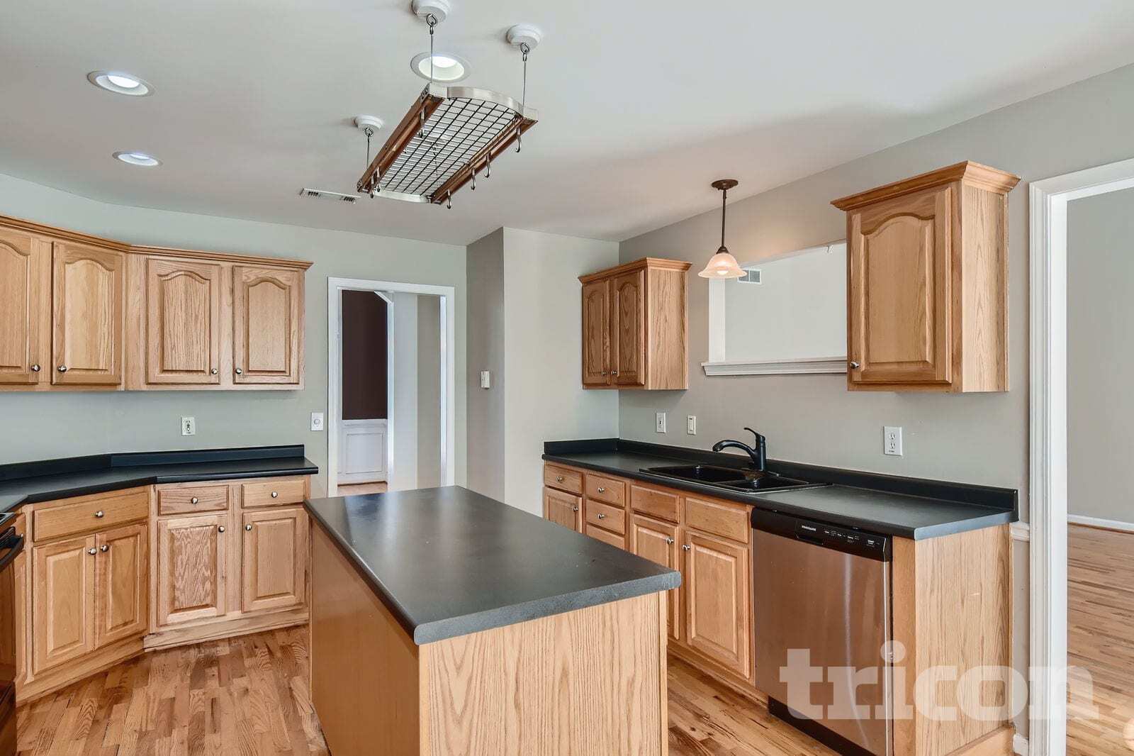 Building Photo - 2713 Trellis Ct SW