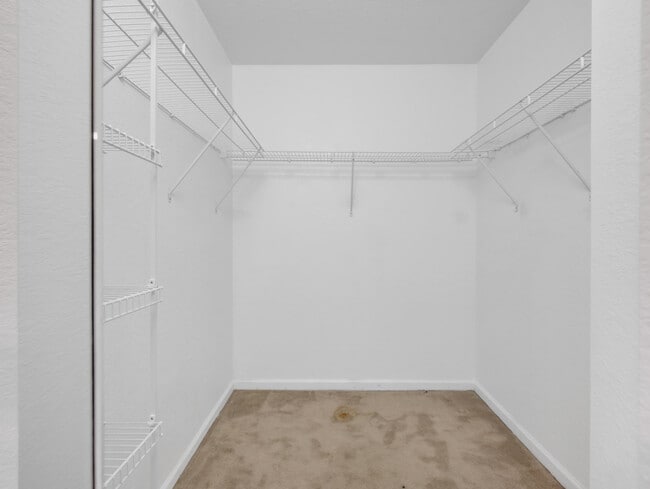 Building Photo - 6136 Sugar Loaf Ln