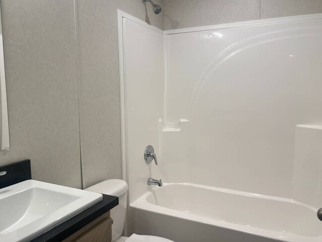 Building Photo - 2404 N 8th St