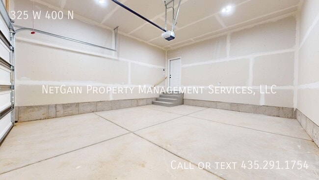 Building Photo - 325 W 400 N St