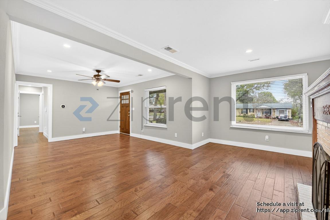 Building Photo - 428 Daniel St