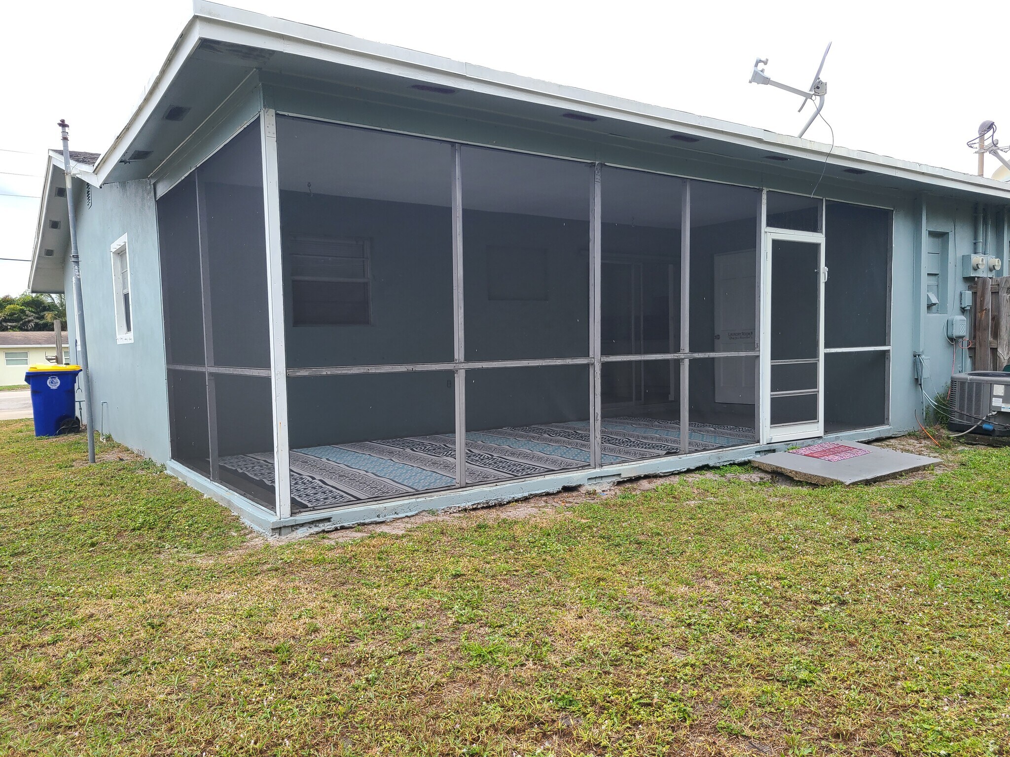 Building Photo - 3111 NE Savannah Rd