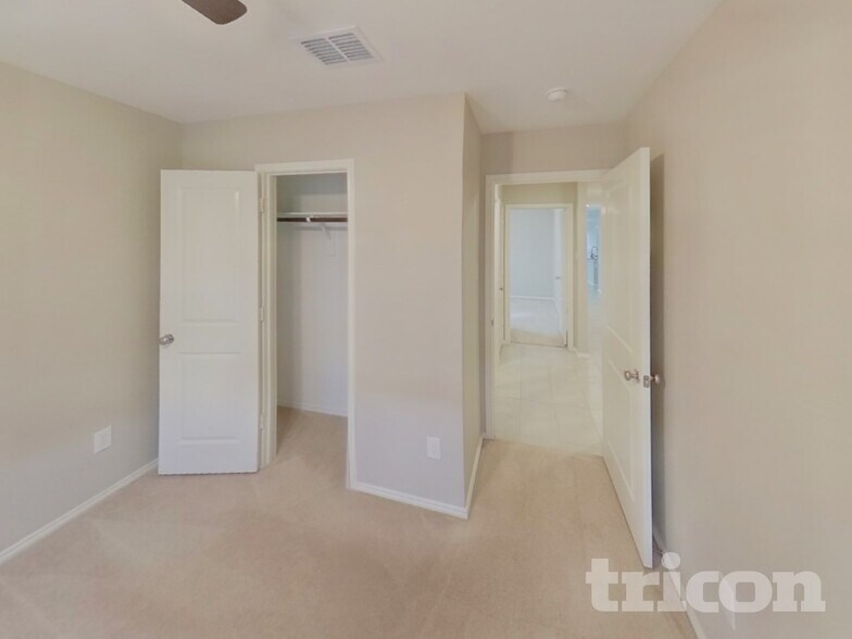 Building Photo - 1732 Clairborne Ct