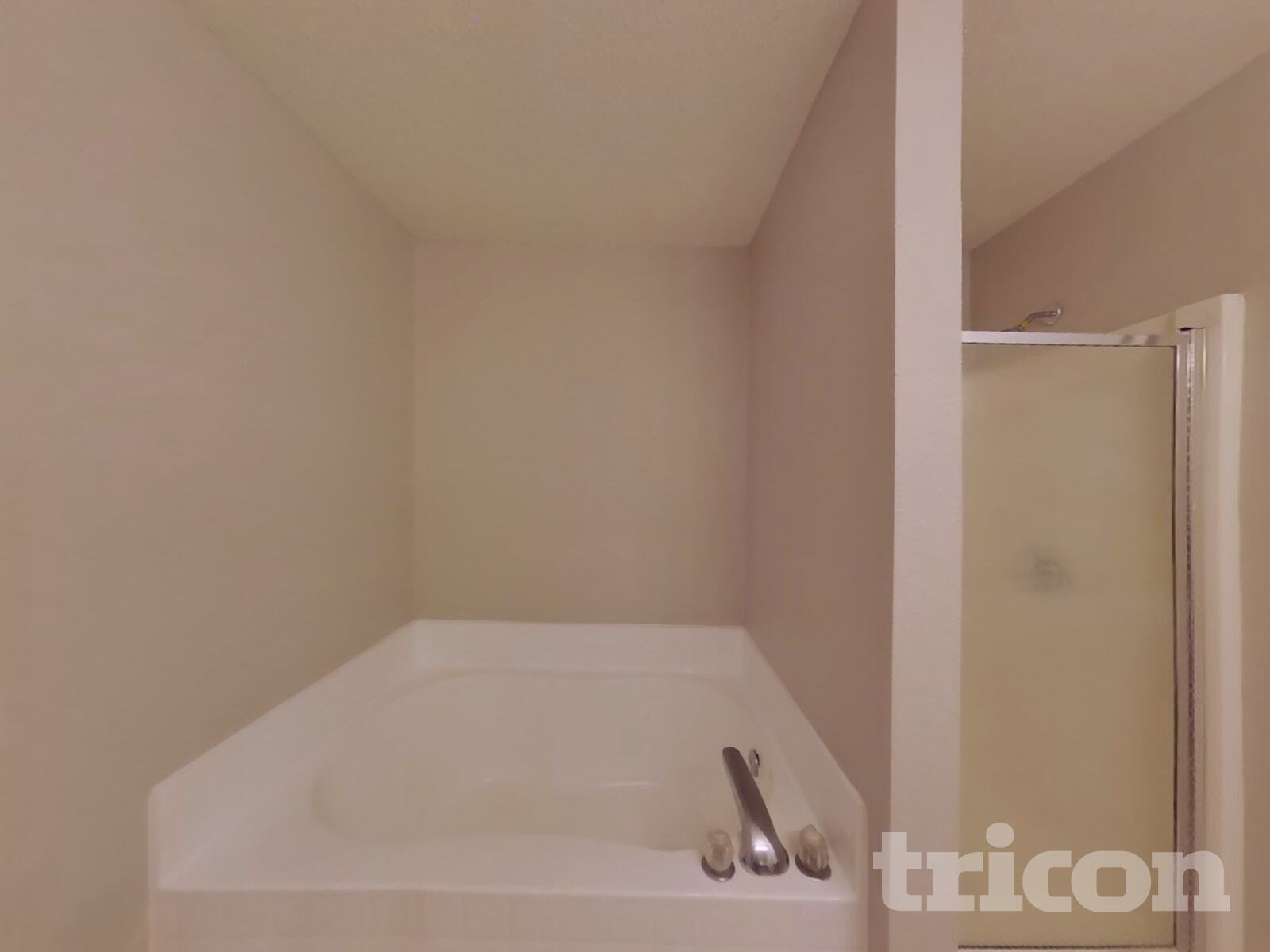 Building Photo - 4244 Village Trace Dr