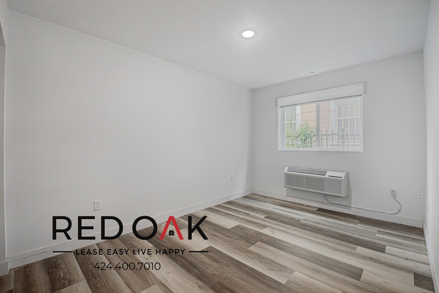 Building Photo - 2837 San Marino St