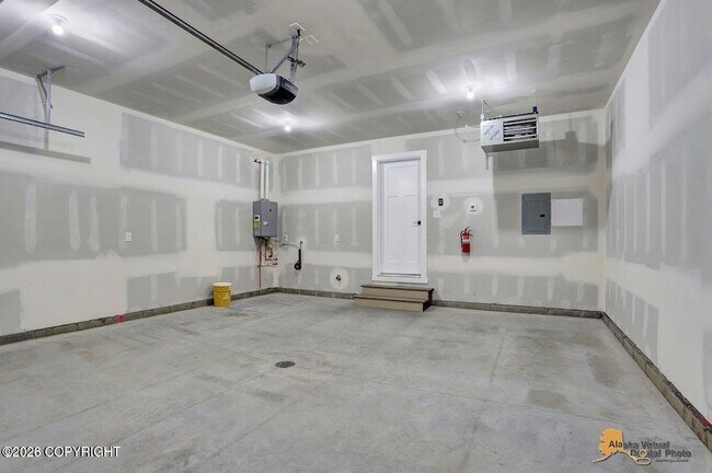 Building Photo - 960 S Enterprise Dr