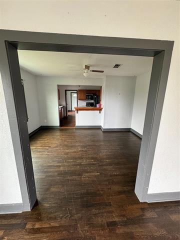 Building Photo - 1131 W Munson St